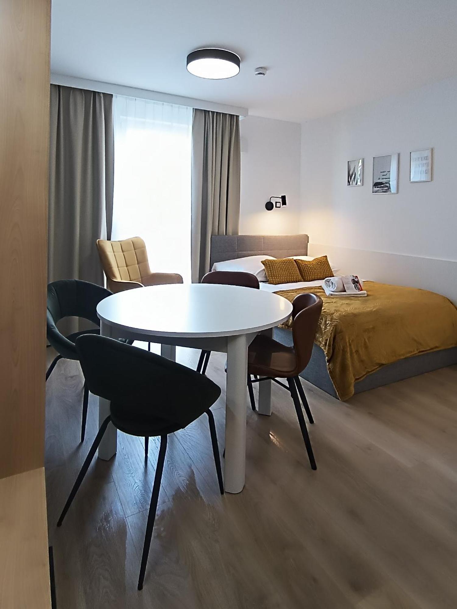Amamolto Select - Wloskie Apartamenty, Restauracja, Bezplatny Parking Βρότσλαβ Εξωτερικό φωτογραφία
